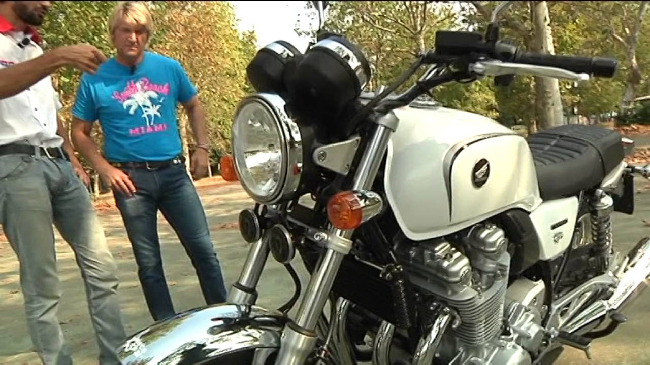 Honda CB 1100 EX La Prova di BOBB GEAR