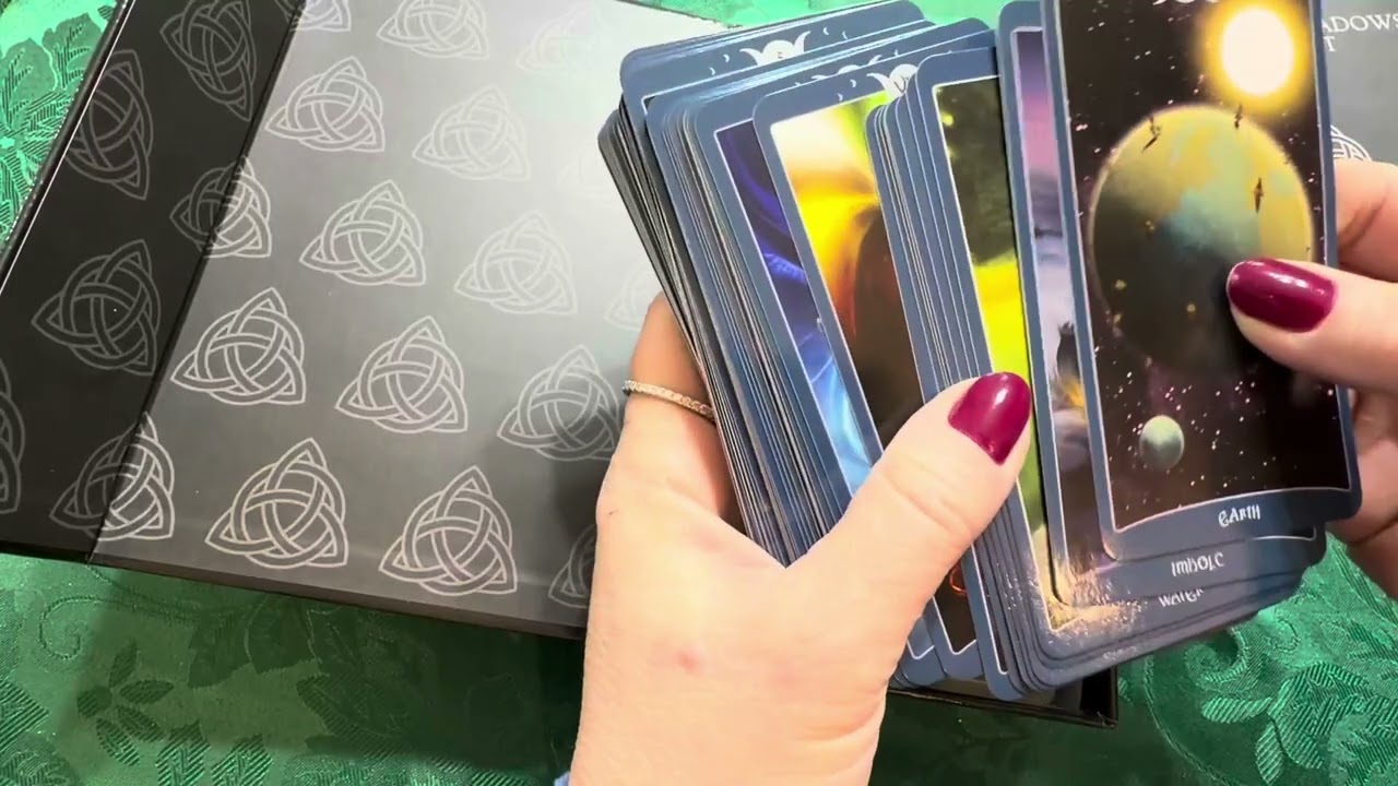 A Look At The Book of Shadows Tarot Review ✨ As Above, So Below Complete Wiccan Tarot Set