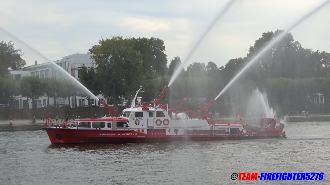 [50 Jahre Feuerlöschboot Frankfurt] Wiederholung der Jungfernfahrt des Feuerlöschboot Frankfurt