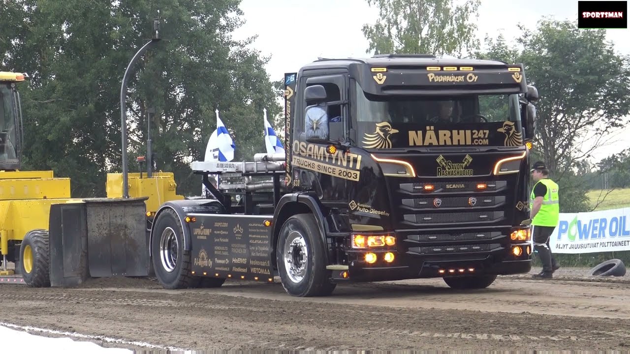 Race trucks 6700 kg - Tractor pulling SM - Power Truck Show 2024