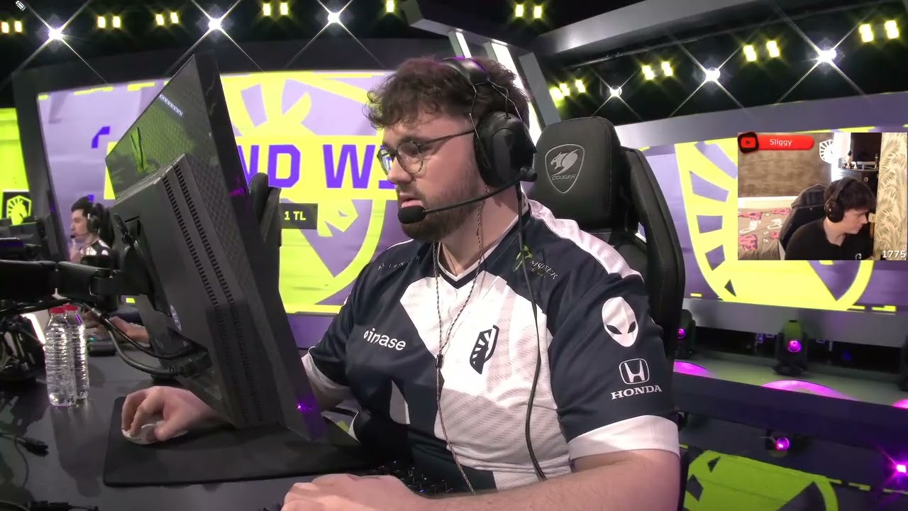 Liquid v NAVI Map 1 Split Kick//off