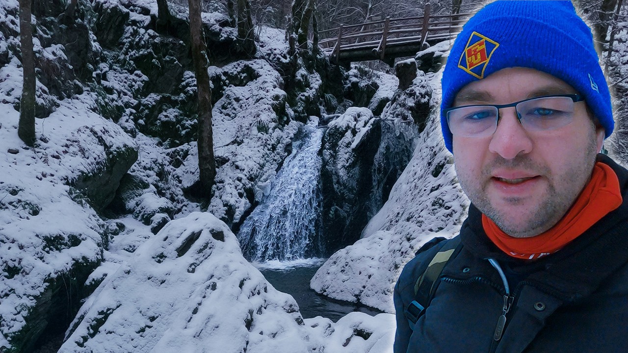 Winterzauber in der Eifel: Wasserfall Maria Martental & Schiefergruben Kaulenbachtal