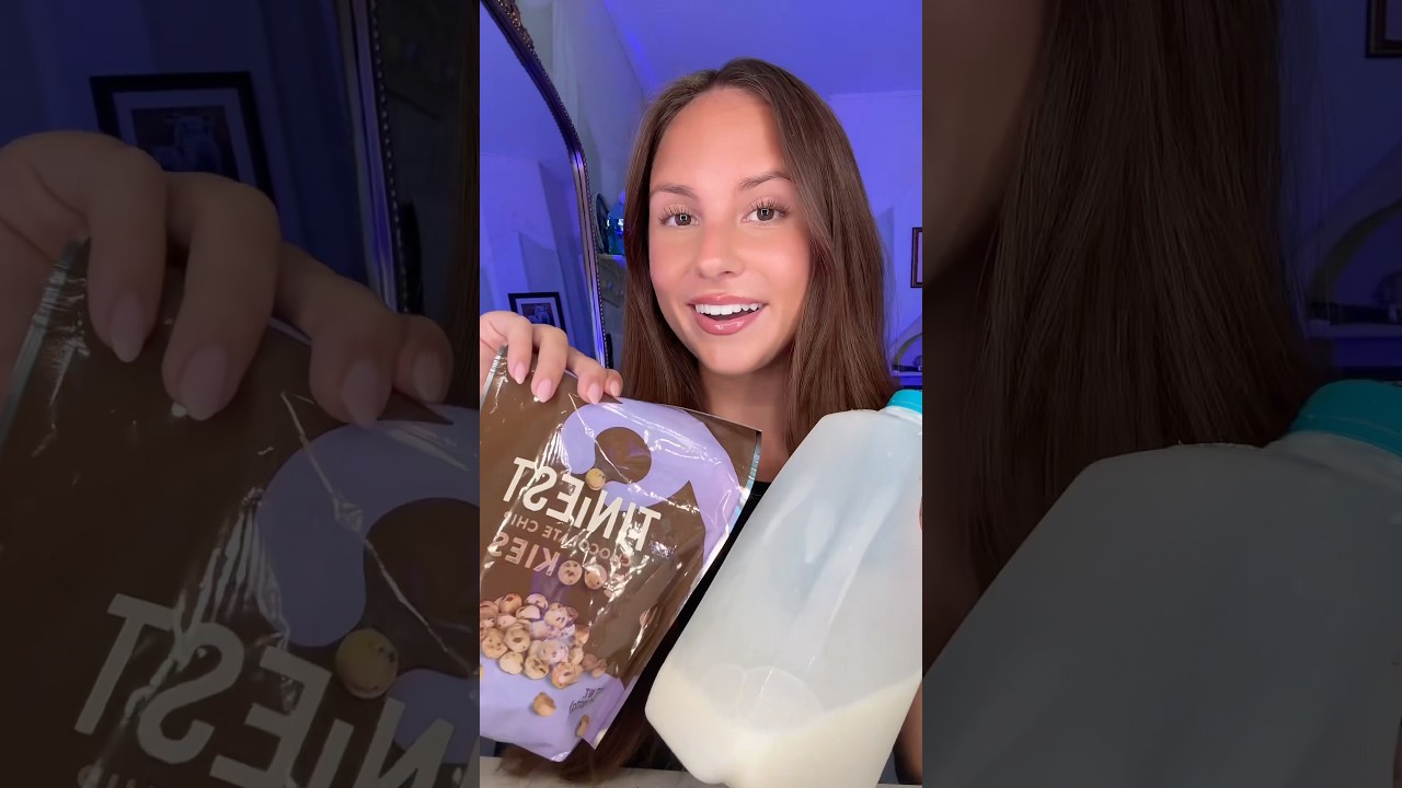 Mini cookie cereal mukbang🍪🥣#chocolatechipcookie #cereal #mukbang #asmrfood #eatingshow