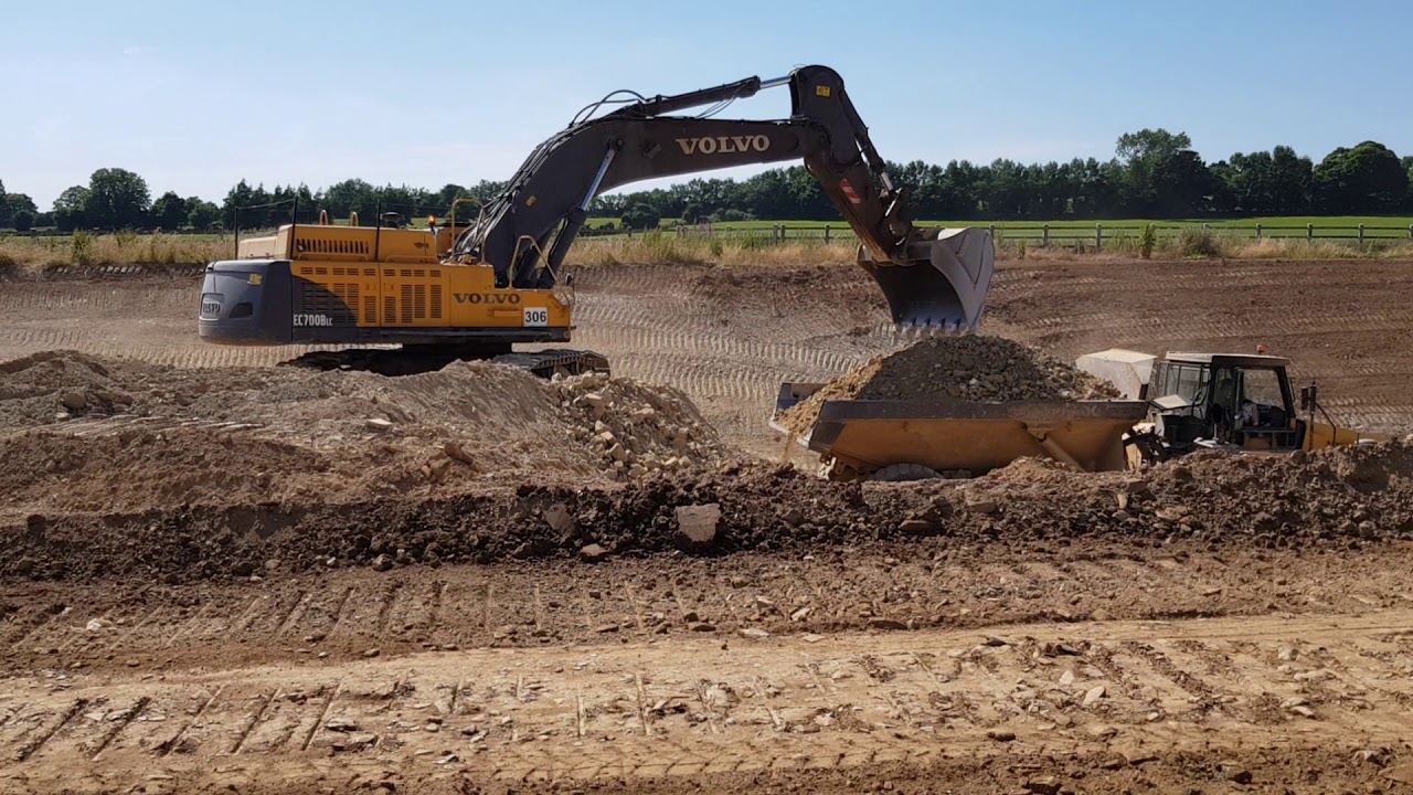 Volvo ec700 working on the Enniscorthy bypass !