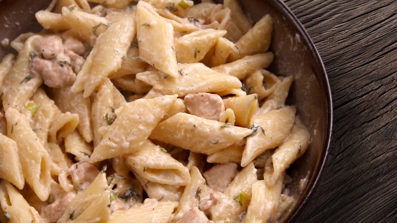 МАКАРОНИ З КУРЯЧИМ ФІЛЕ у ніжному вершковому соусі 😋 Готую велику порцію на всю сім'ю 🥰