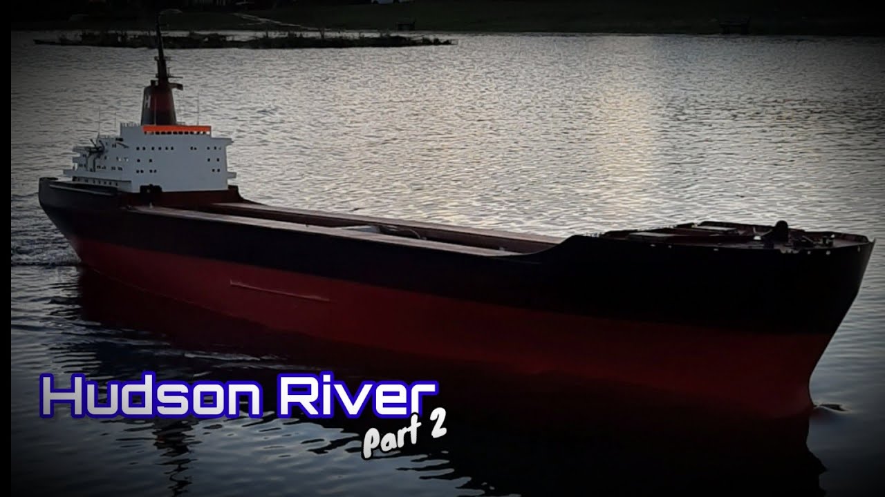 10ft RC Oil Tanker 'Hudson River' Part 2
