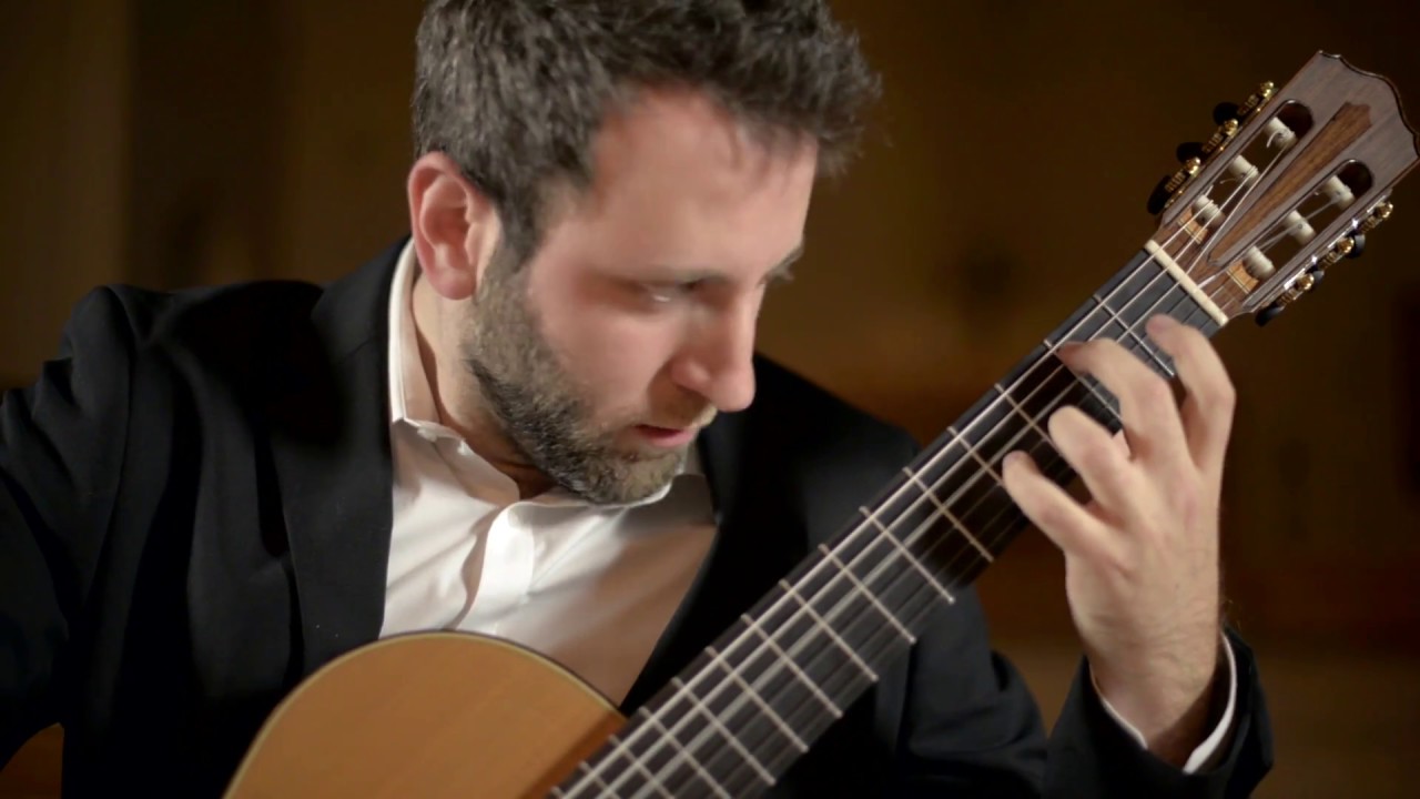 Adam Cicchillitti performs Milonga del Mar - Patrick Roux - Scènes panoramiques