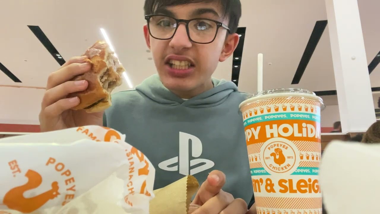 *TRYING POPEYES LOUISIANA CHICKEN IN MEADOWHALL SHEFFIELD* #popeyes #popeyeschicken #food @popeyesuk
