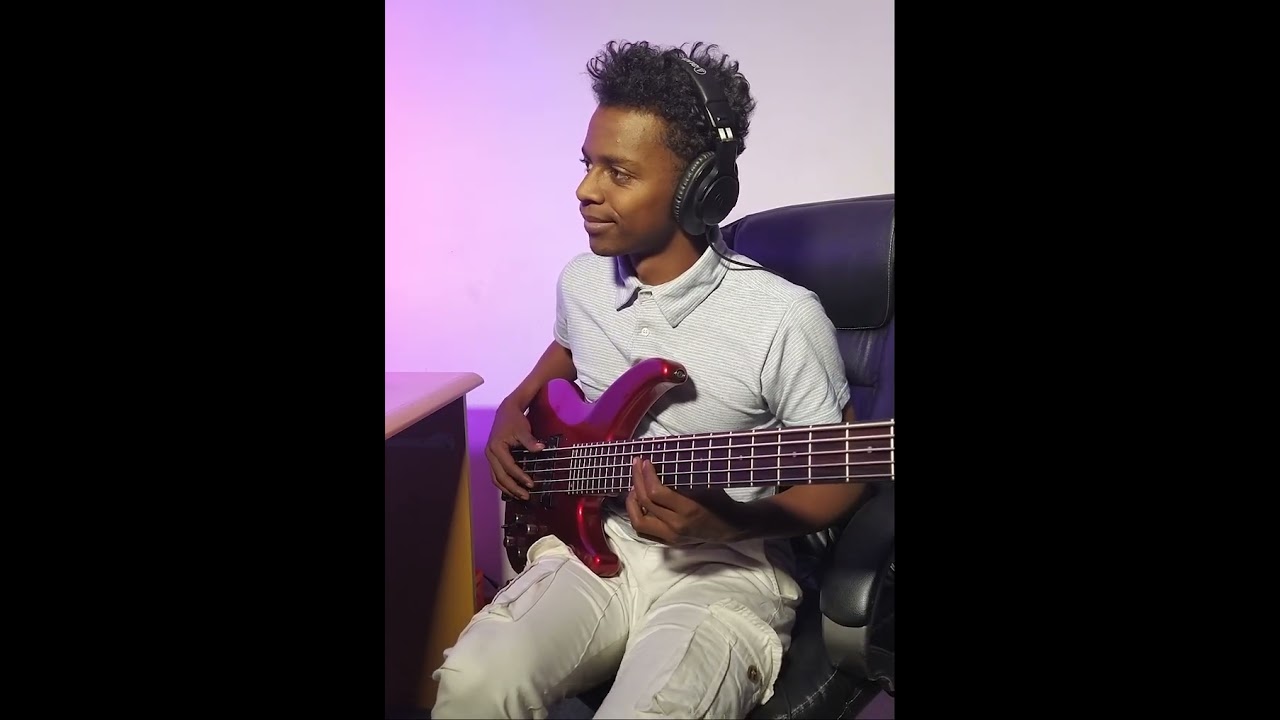 tsy vitako (cover bass) Jaws Band