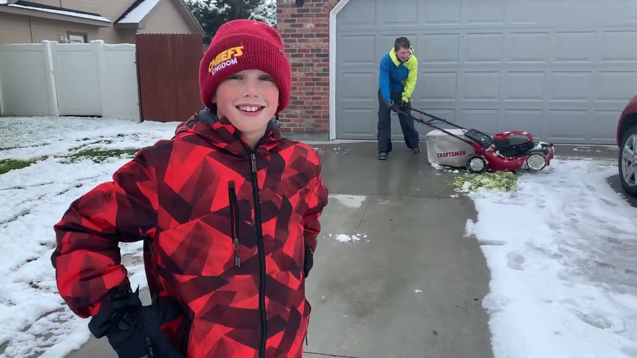 Snow mowing | lawnmower durability test #1