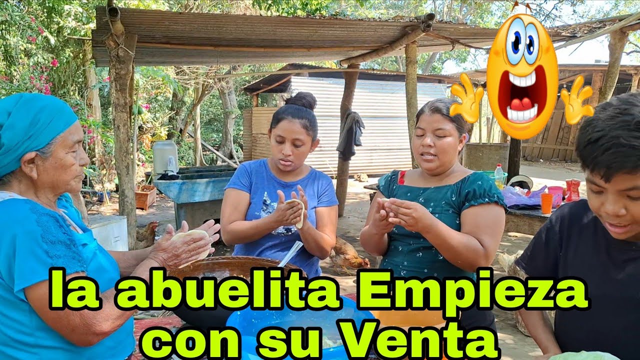 🔴Rosi Y Marisol ayudan ala Abuelita🥹Preparando Deliciosa Empanada🤤