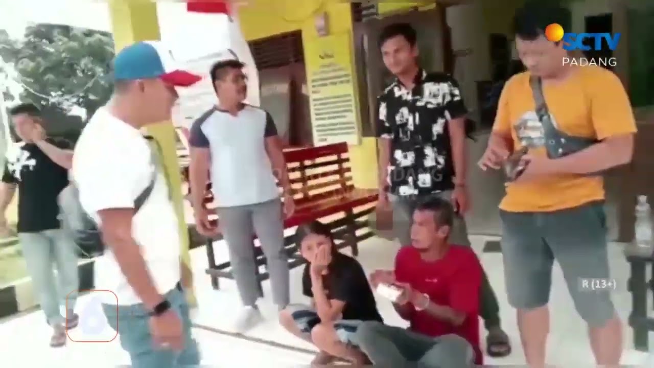 SUAMI ISTRI DI BUNGUS KOTA PADANG, DITANGKAP POLISI KARENA MENCURI TELEPON GENGGAM