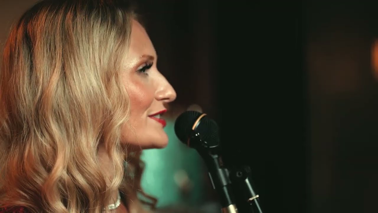 Suzanne - Live Quartet Performance