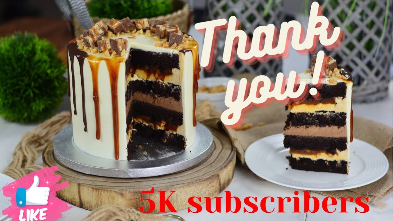 Tort Snickers | Rețetă de tort Snickers cu unt de arahide și ciocolată | Taby's Welt
