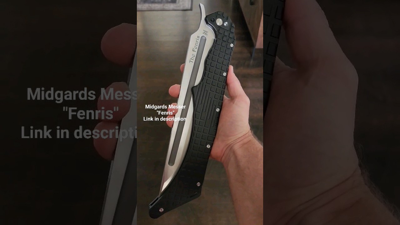 A FOLDING "SWORD"? 😳 