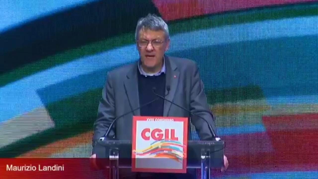 Cgil, il fair play di Maurizio Landini: appena eletto porta sul palco Susanna Camusso