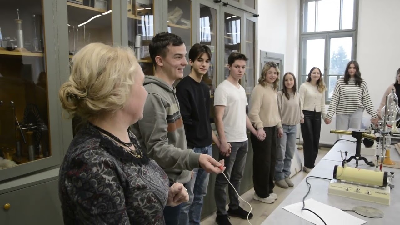 XII A Osztályvideó 2021-2025 BFEL