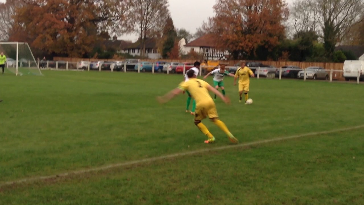 Leverstock Green 1&bull;2 Hertford Town | SSML Premier Division | 26th November 2016