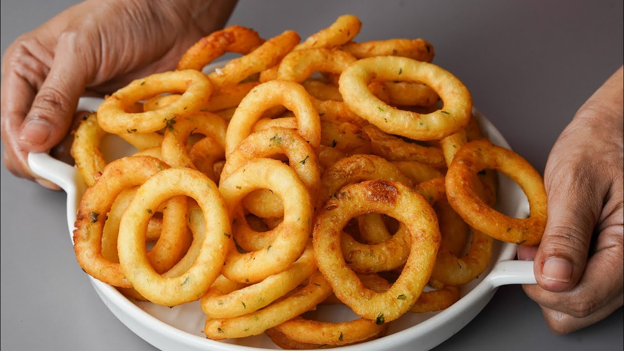 Crispy Potato Garlic Ring Snacks Recipe | Potato Chips Recipe | Easy Aloo Chips | Potato Snacks