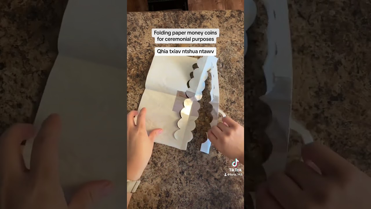 Tutorial: cutting money coins for shaman ritual/qhiav txiav tshua ntawv rau ua neeb