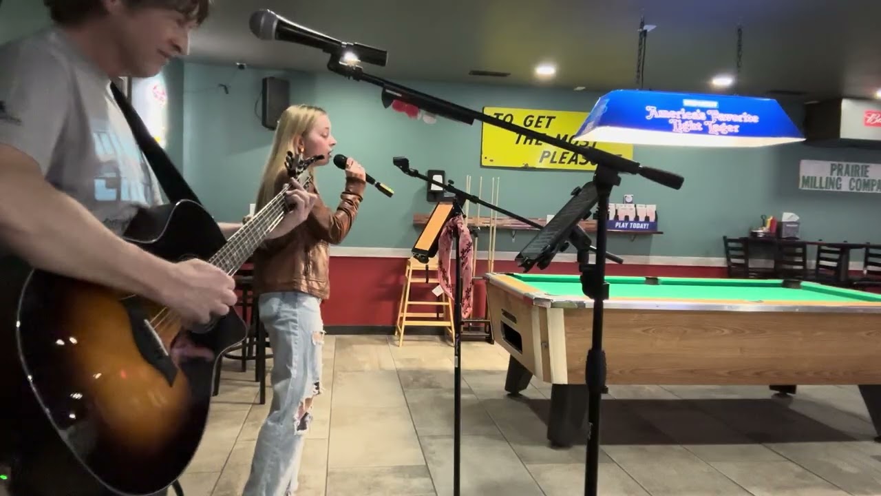 Friday night Fleetwood Vibes