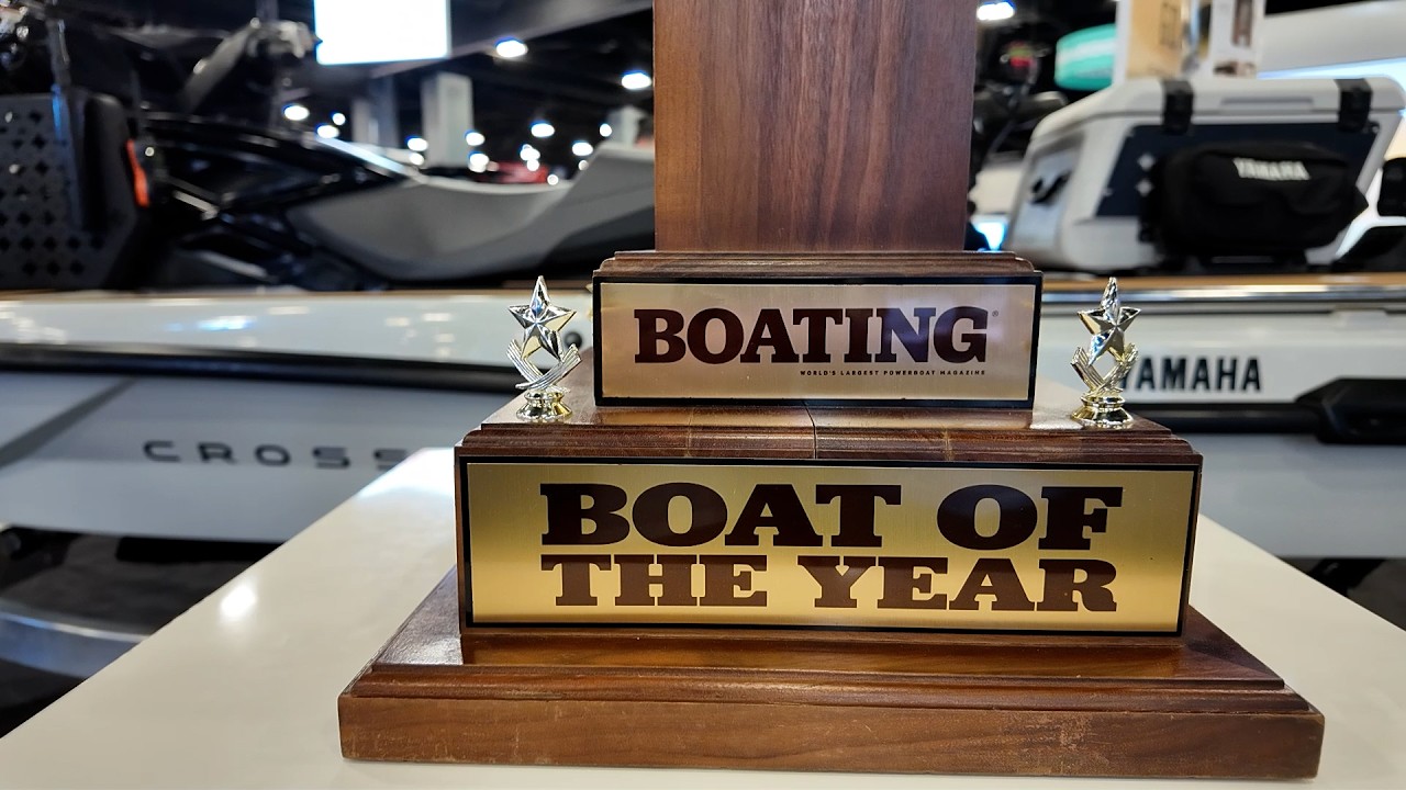 ⁨The Yamaha #Crosswave is ⁨@BoatingMagazine⁩'s 2026 #BoatOfTheYear