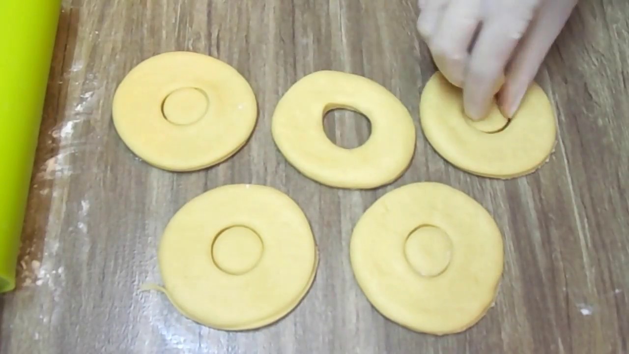 الدوناتس Donuts  / أكلاتي مع آلاء الجبالي