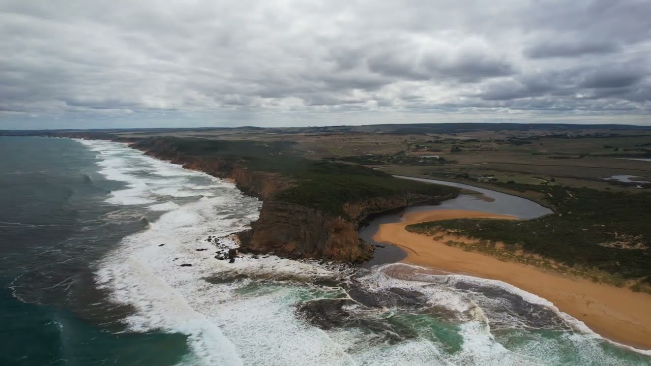 Gellibrand River. Music by Still Corners 