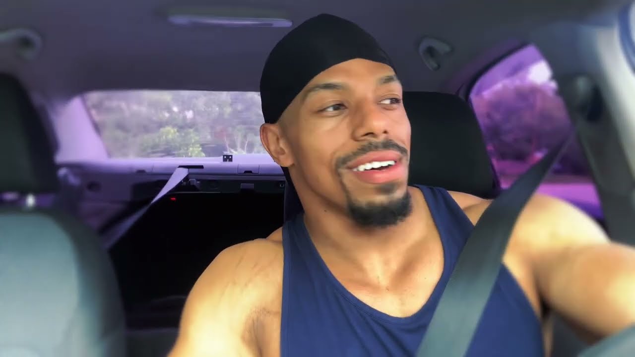 You Can&rsquo;t Call Yourself A Select Man If You&rsquo;re Not Actively Getting Seduced By Women
