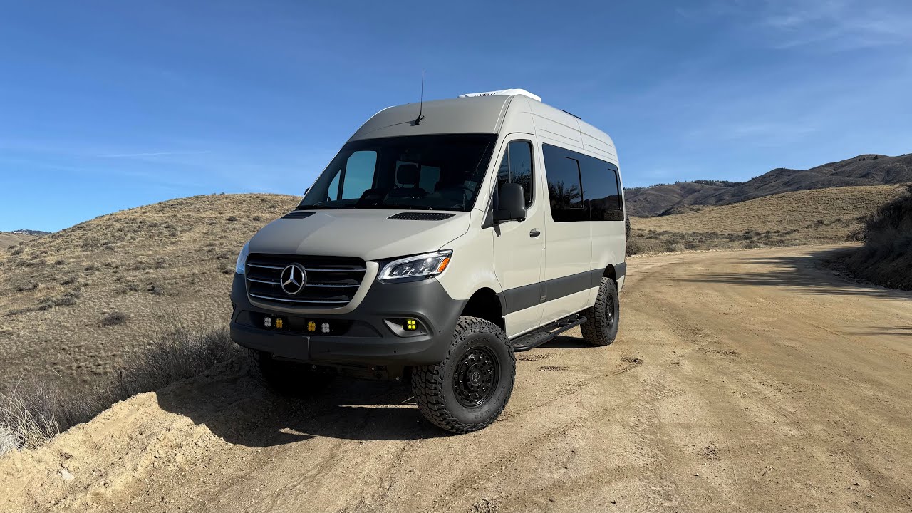 Check out this beast sitting on 35’s! 11 Passenger. Sleep 4-6 🛌 