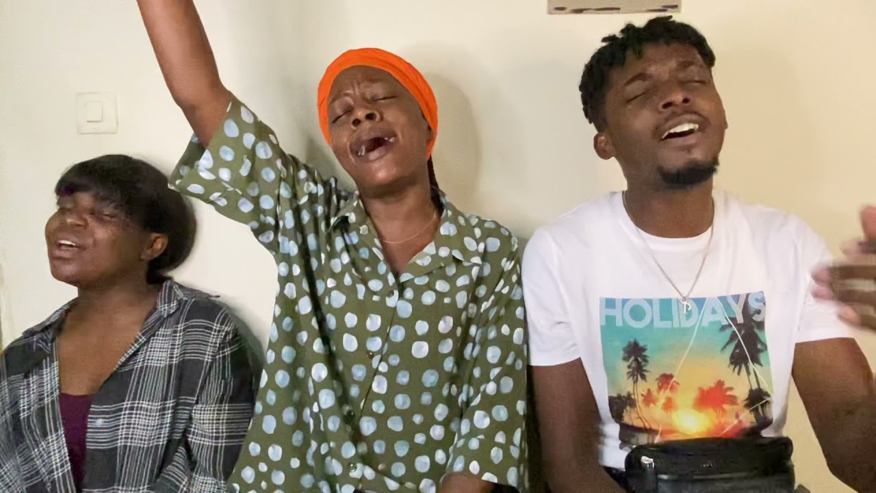 Oza Nzambe na ba nzambe + Jehovah tu es elevé + Nzambe na nga na likolo… Radha Bettie