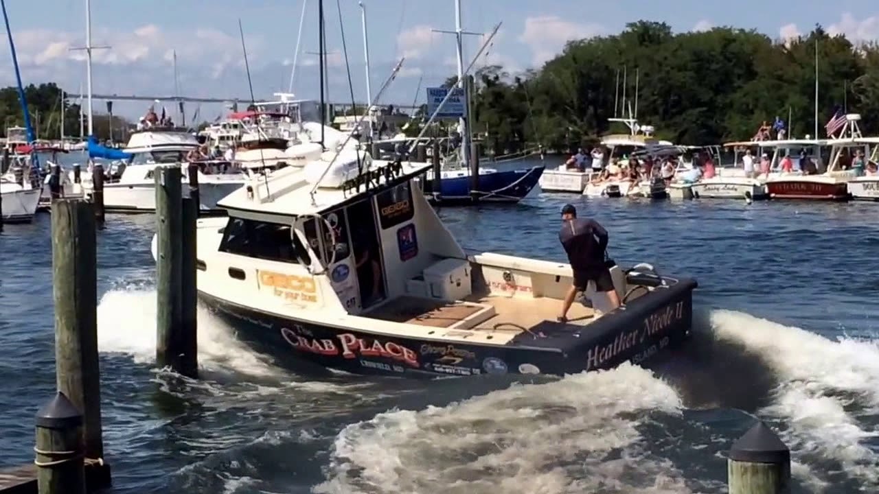 Boat docking contest @ the Watermen's Festival in Solomons Island, MD. September 17, 2017.