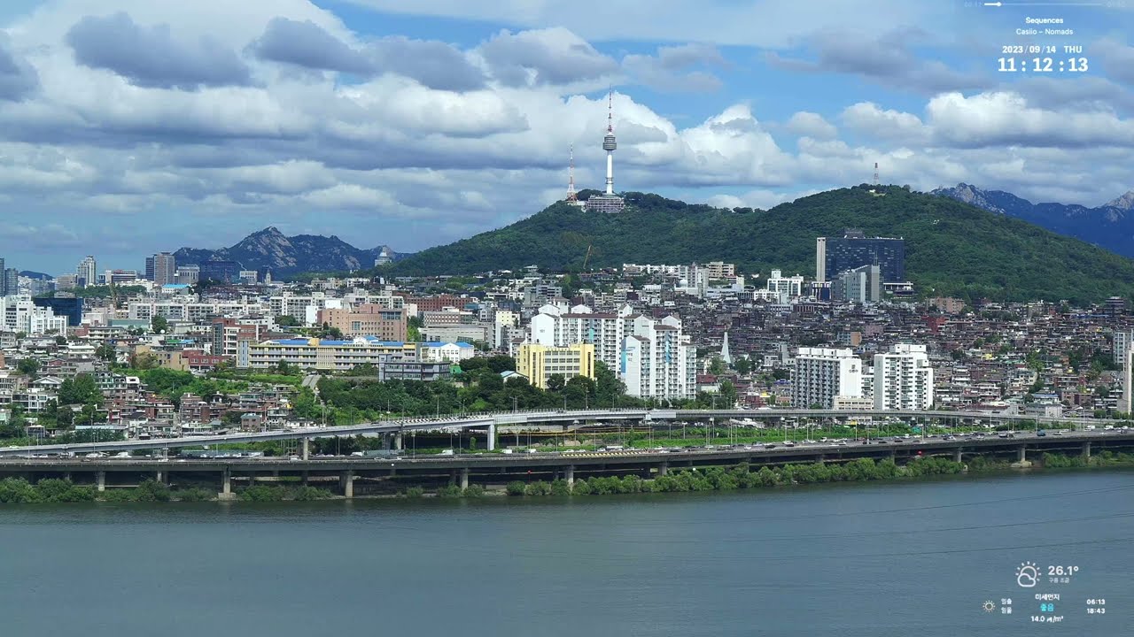▶️청명한 하늘🌤️의 구름☁️과 남산타워를 보니 가슴이 웅장해집니다.