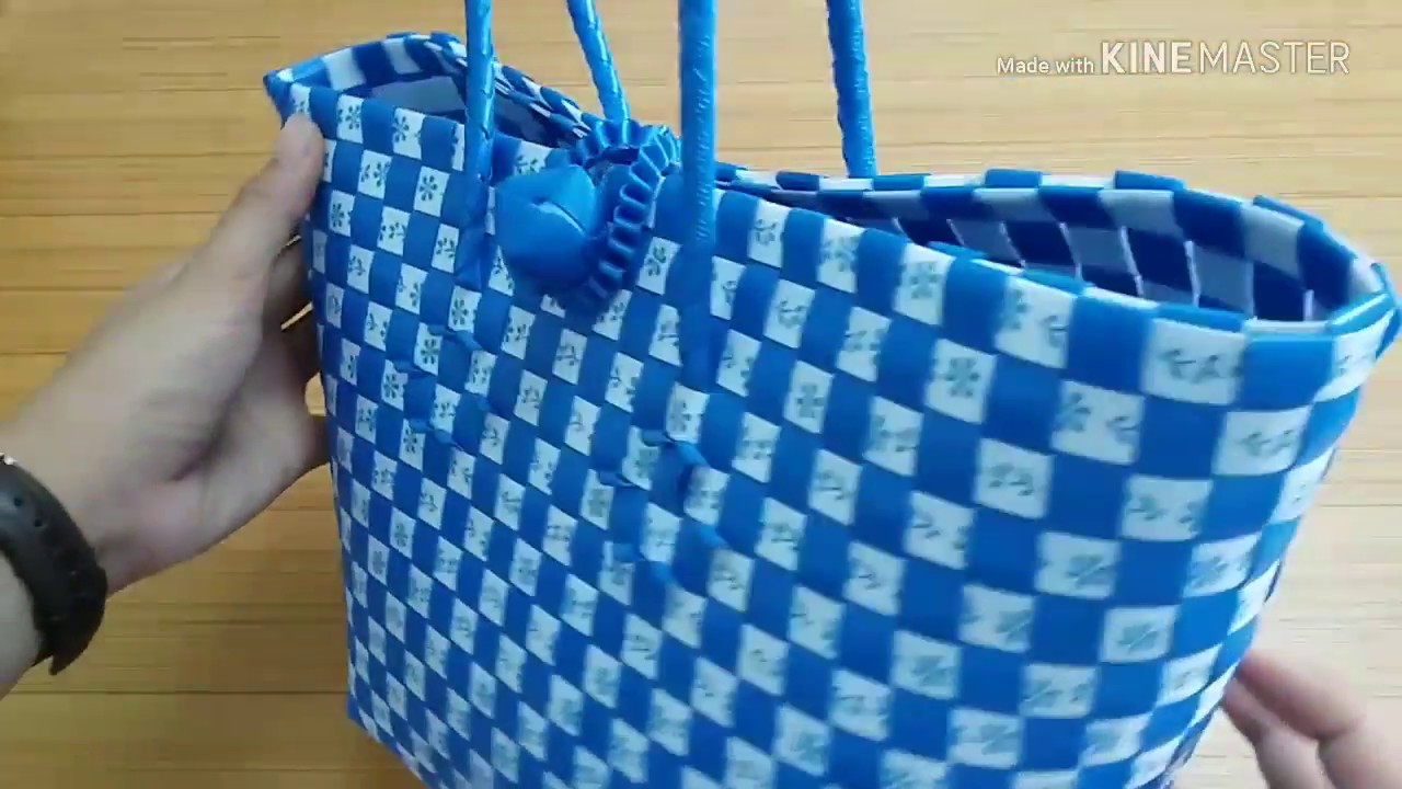 วิธีสานสายคล้องตระกร้อจากเส้นพลาสติก How to carry a plastic strap from a plastic strap.