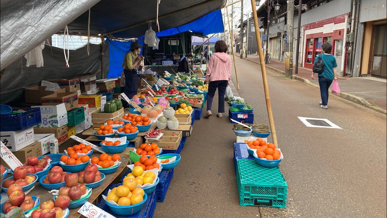 【ツバメの朝市】燕駅から露店の立ち並ぶ商店街へ【ホコ天】Tsubame marché
