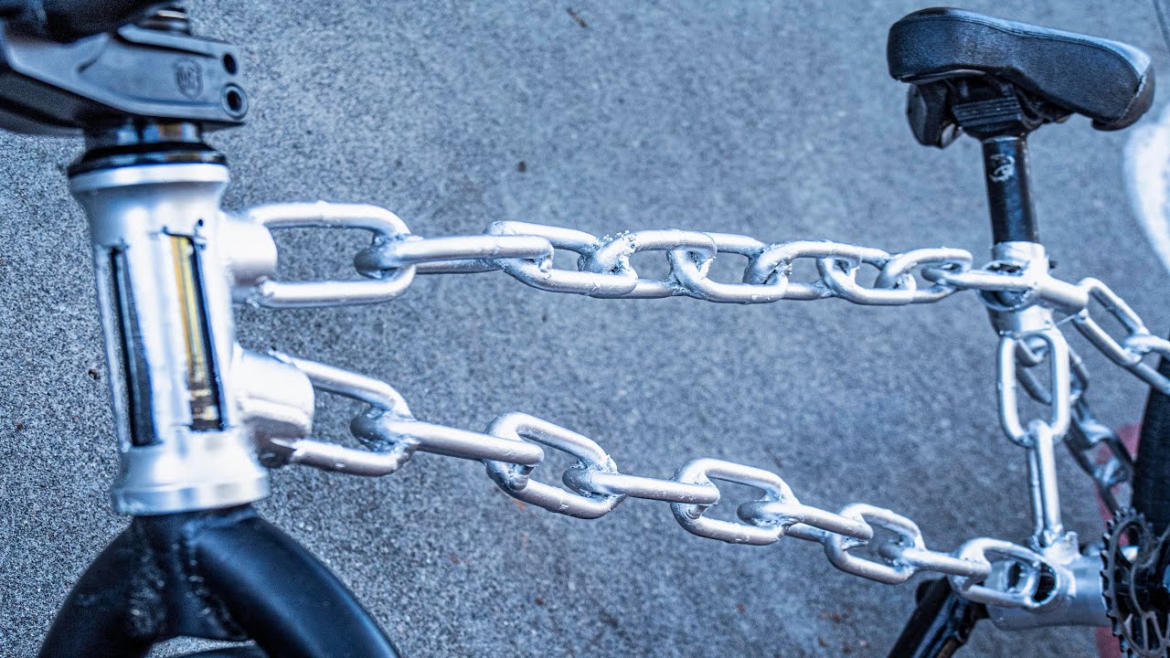 THE CHAIN BMX BIKE
