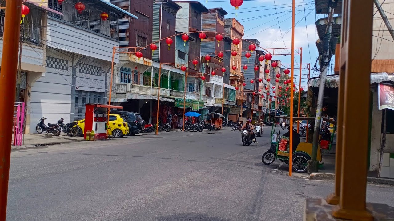 Siang Kamis 12 Februari 2026 di Jln Perniagaan kota Bagansiapiapi @roncahvidio livestreaming 