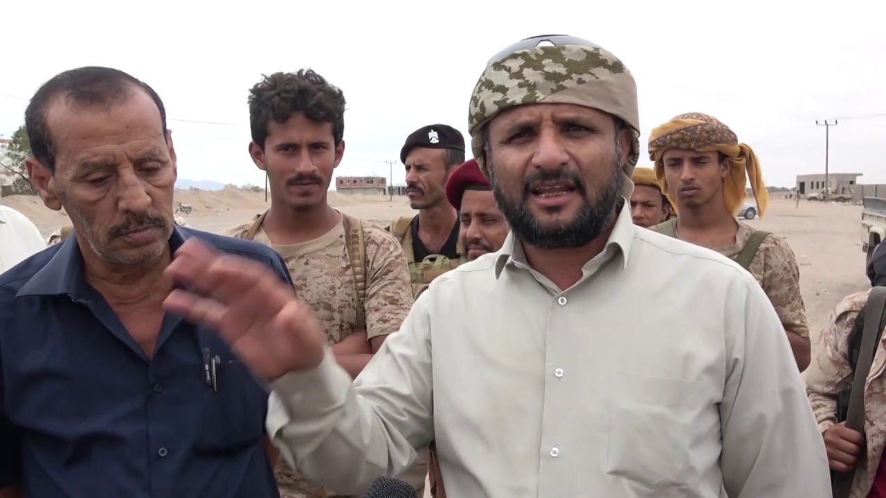 بتوجيهات من المجلس الانتقالي الجنوبي .. المشوشي يوقف البسط على أراضي بير فضل