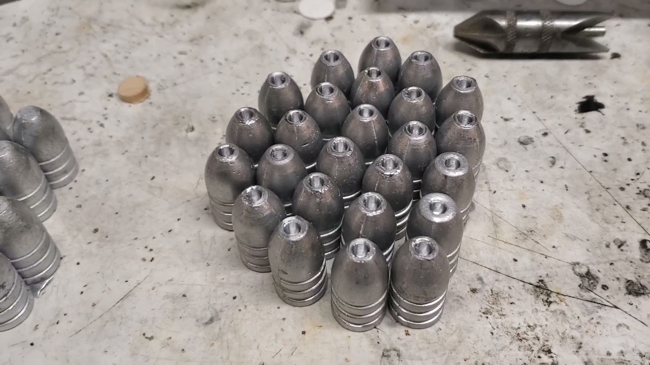 Reloading the .577 Snider.