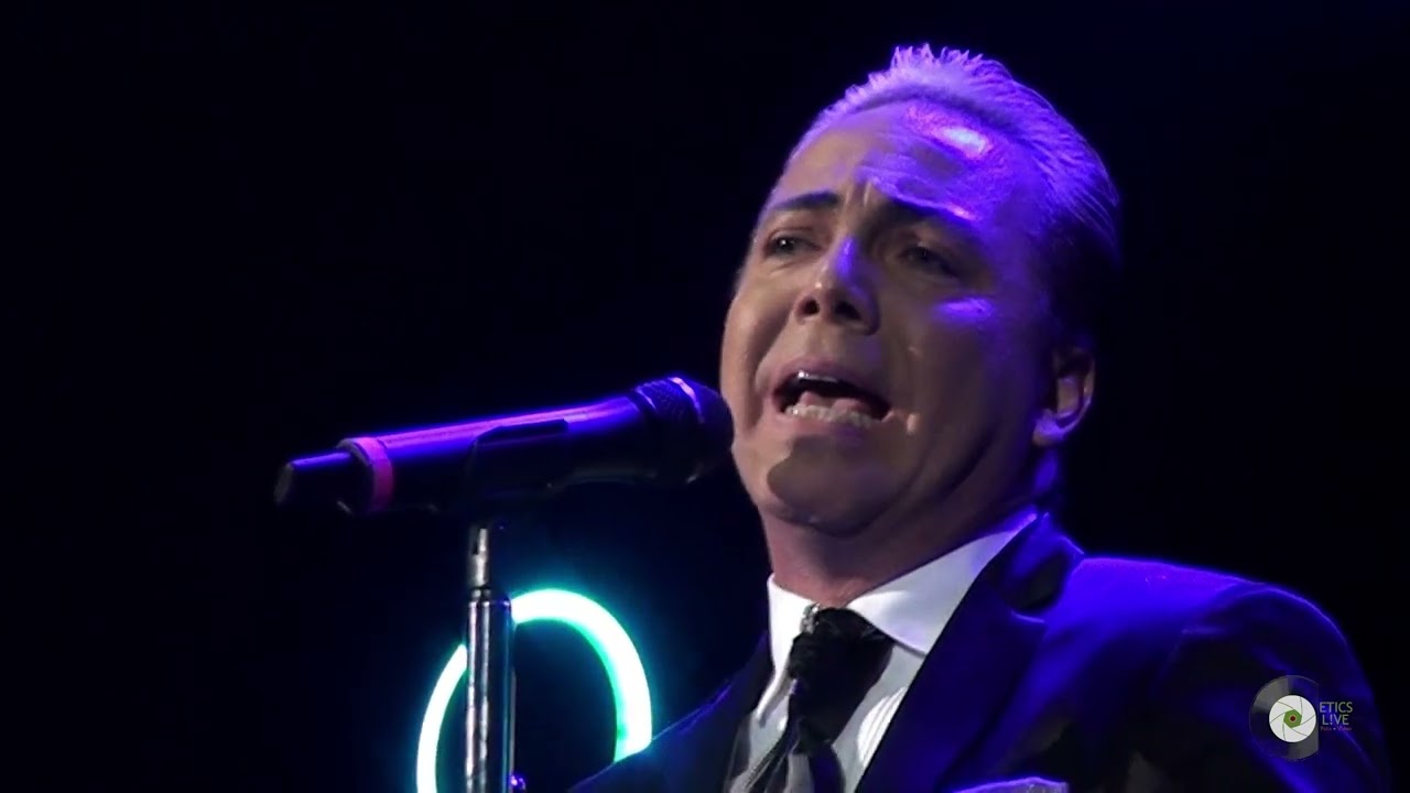 Cristian Castro - Mi Fracaso  |  Hits tour ( Arena Monterrey, México )