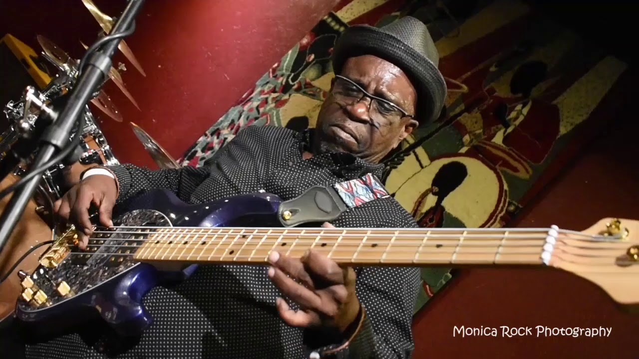 Cornelius Mims 'LIVE' Bass Solo w Dennis Jones Band @Torch Club