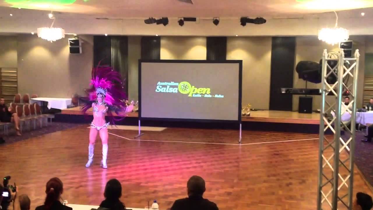 ASO AMY MILLS - Professional Samba Female Solos