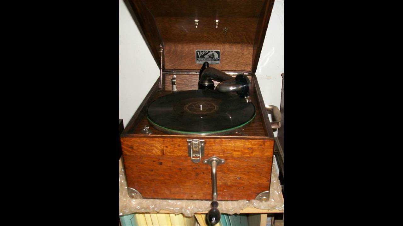 Sos Mía- Agesilao Ferrazzano Orquesta.