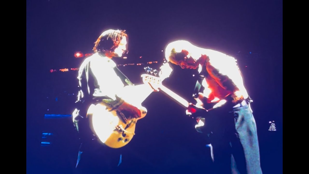 RED HOT CHILI PEPPERS Firenze Rocks 2022: Jam |  Californication  | What is soul | John Guitar solo