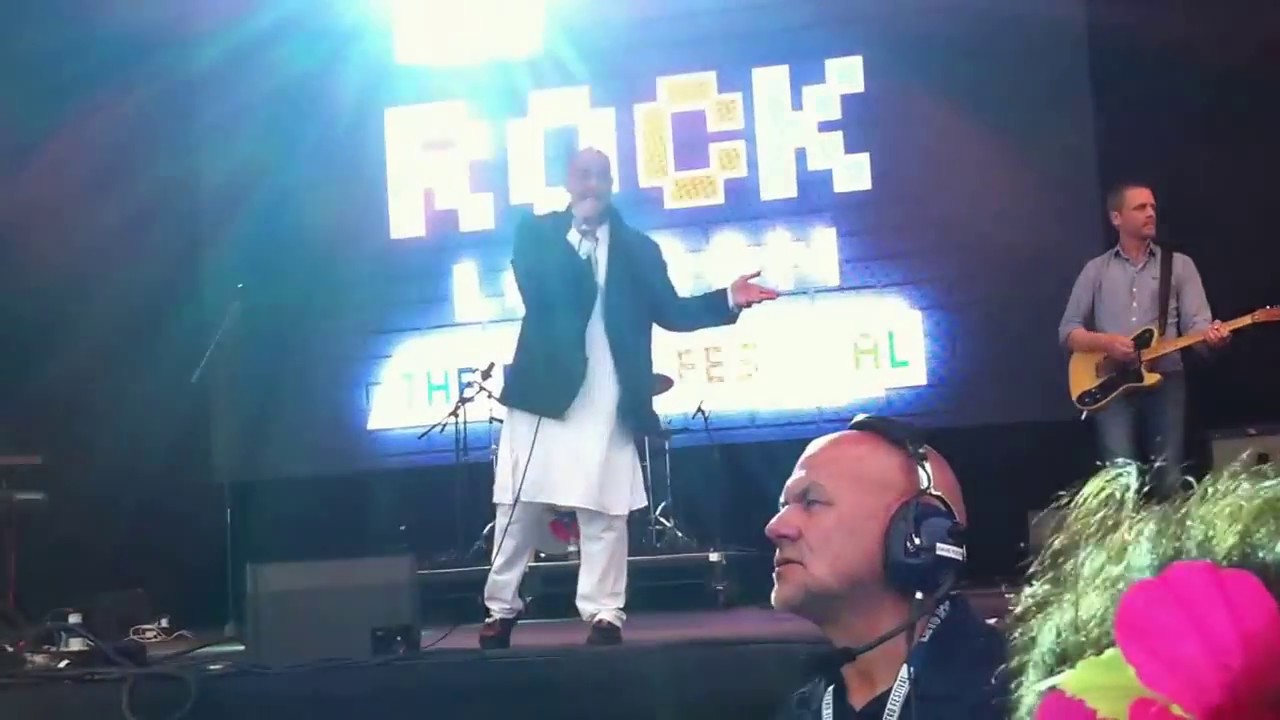 Lets Rock London 15 July 2017 Roland Gift (fine young cannibals) Good Thing