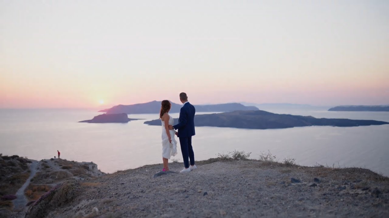 Italian wedding destination Santorini | Massimiliano & Anna Lisa