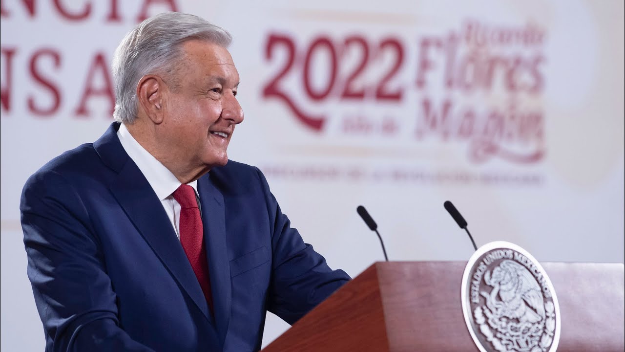 Presentación de convocatoria internacional a médicos especialistas. Conferencia presidente AMLO