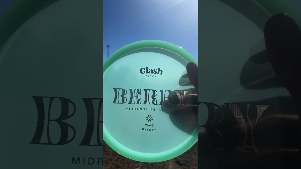 testing out some Clash Discs! #discgolf #shorts #clashdiscs