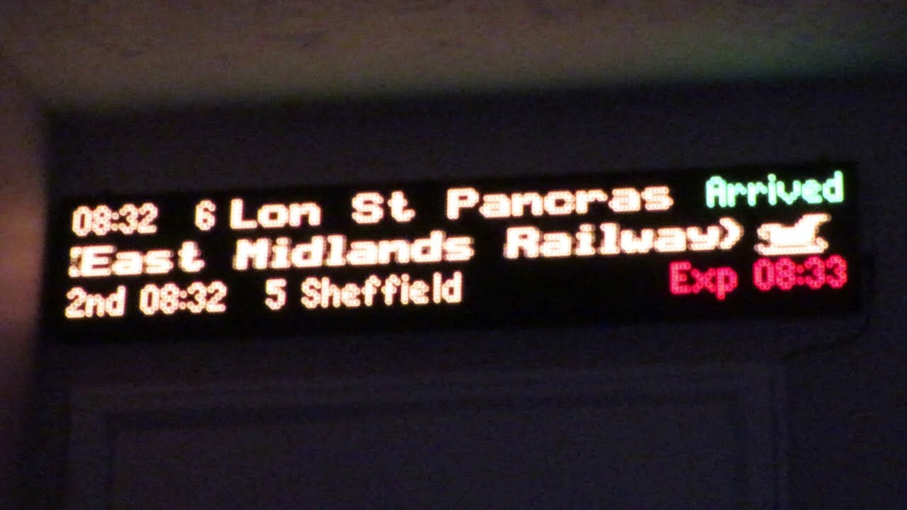 Train / Tube / Bus Departure Board
