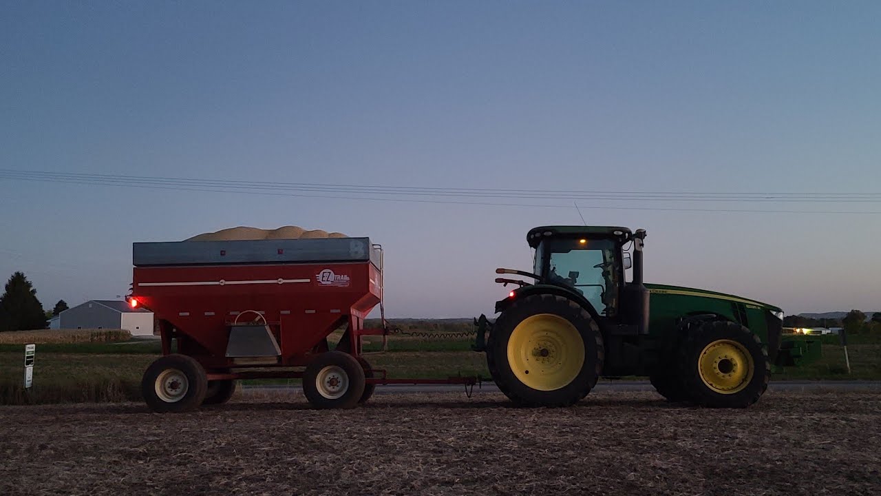 8R не может тянуть зерновоз 😊